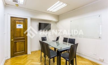 Oficina en Venta en Renato Sanchez / Alcántara