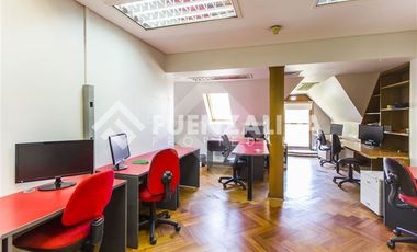 Oficina en Venta en Renato Sanchez / Alcántara