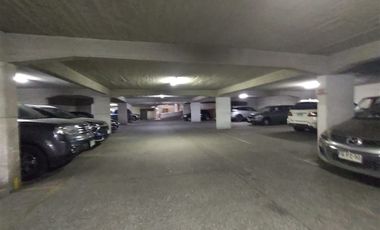 Estacionamiento en Arriendo en Condominio Licanray
