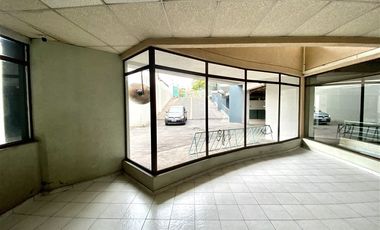 Local Comercial en Arriendo en esquina maria teresa