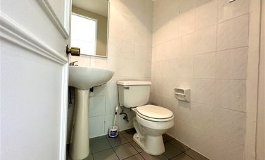 Local Comercial en Arriendo en esquina maria teresa