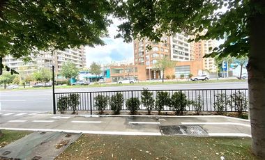 Local Comercial en Arriendo en esquina maria teresa