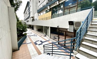 Local Comercial en Arriendo en esquina maria teresa