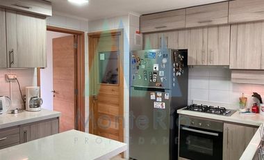 Casa en Venta en Condominio Bayo