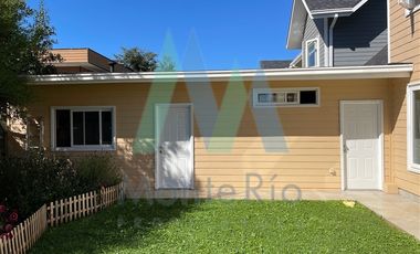 Casa en Venta en Condominio Bayo