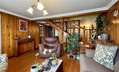 Casa en Venta en Capitan Guillermos 60