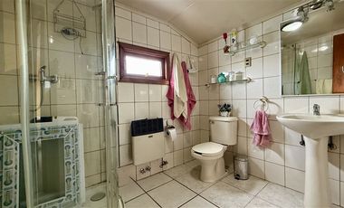 Casa en Venta en Capitan Guillermos 60