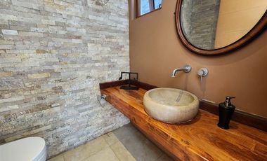 Casa en Venta en Club de Golf Los Lirios