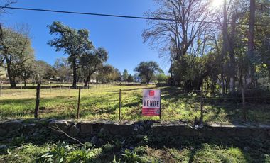 4 Lotes - V. Los Aromos - Luz, Agua y Escritura