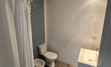 Residencia sobre importante lote de estilo moderno en el Barrio Divino Rostro Mar Del Plata