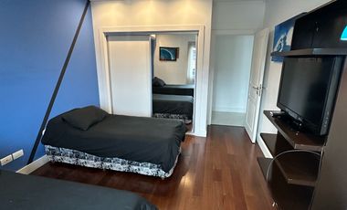 Residencia sobre importante lote de estilo moderno en el Barrio Divino Rostro Mar Del Plata