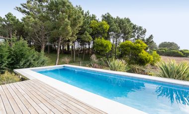 CASA EN VENTA, COSTA ESMERALDA, BARRIO MARITIMO I, 5 AMBIENTES