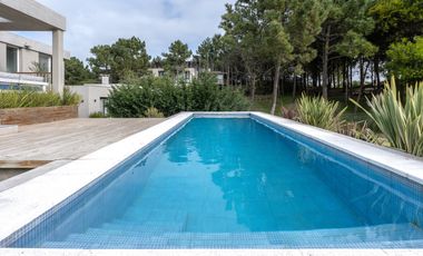 CASA EN VENTA, COSTA ESMERALDA, BARRIO MARITIMO I, 5 AMBIENTES