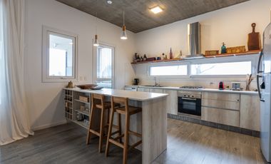 CASA EN VENTA, COSTA ESMERALDA, BARRIO MARITIMO I, 5 AMBIENTES