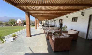 Casa en Venta en Algarrobito