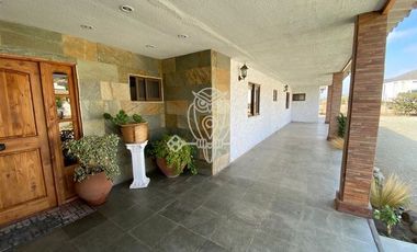 Casa en Venta en Algarrobito