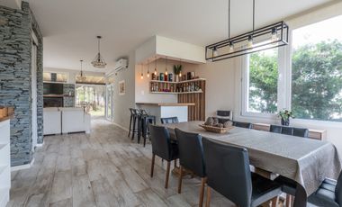 CASA EN VENTA, COSTA ESMERALDA, BARRIO GOLF II, 4 AMBIENTES