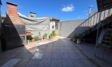 Casa en Sarmiento
