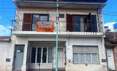 Casa en Sarmiento