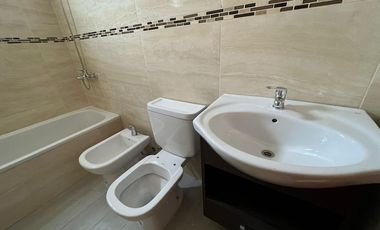 Avenida Mitre 1660, Avellaneda ¡Monoambiente al frente en venta!