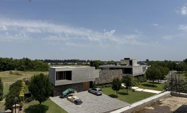 Venta Departamento 4 Amb Be Pilará