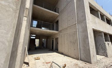 Venta Departamento 4 Amb Be Pilará