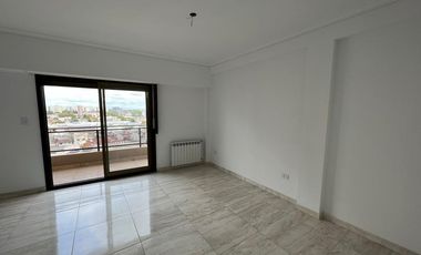 Avenida Mitre 1660, Avellaneda ¡Dos ambientes amplio al frente!