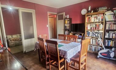 DEPARTAMENTO 3 AMB C/ DEPENDENCIA Y DOS BAÑOS!