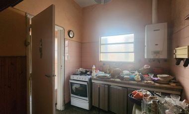 PH en G. M. Ocampo al 300, Lanús