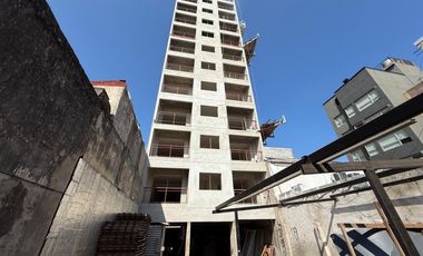 Departamento dos ambientes a la venta en Wilde Centro