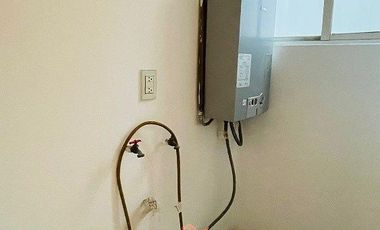 Departamento 2 niveles, INTERIOR; en edificio pequeño