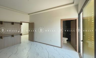 EN VENTA DEPARTAMENTO AMPLIO CON TERRAZA ·204