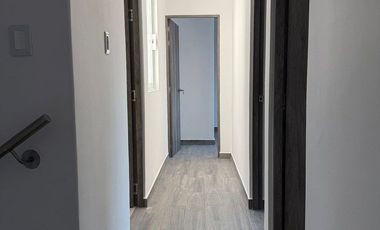 VENTA CASA REMODELADA, COLONIA LAS ACACIAS.