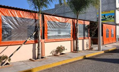 Venta de Terreno con casa habitación y negocio en Huimilpan