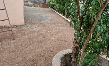 Venta de Terreno con casa habitación y negocio en Huimilpan