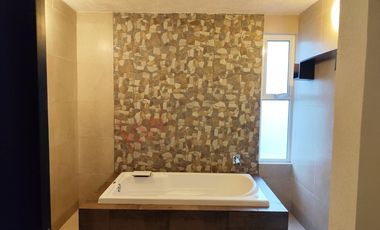 Casa en Venta Habitación Planta Baja, Con un departamento de dos habitaciones