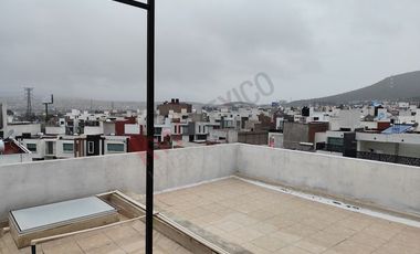 Casa en Venta Habitación Planta Baja, Con un departamento de dos habitaciones