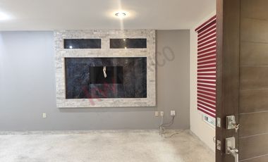 Casa en Venta Habitación Planta Baja, Con un departamento de dos habitaciones