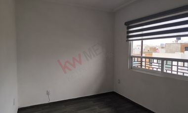 Casa en Venta Habitación Planta Baja, Con un departamento de dos habitaciones