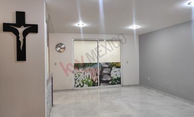 Casa en Venta Habitación Planta Baja, Con un departamento de dos habitaciones