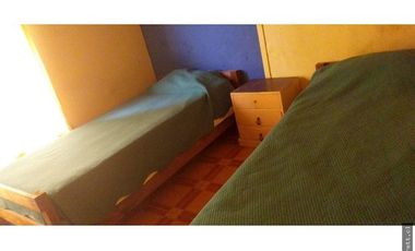 Casa en arriendo c/ estacionamiento en Limache Viejo