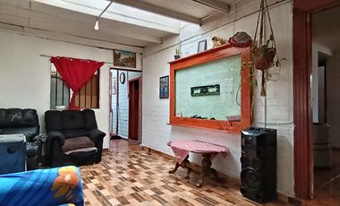 HERMOSA CASA EN VENTA COMUNA DE BUIN