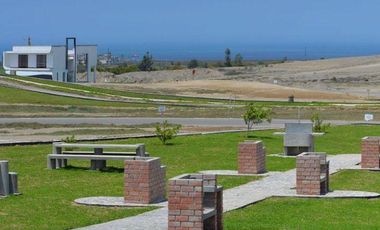 VENTA DE TERRENO URBANO PARA CASA DE CAMPO / PLAYA  — HUACHO, LIMA