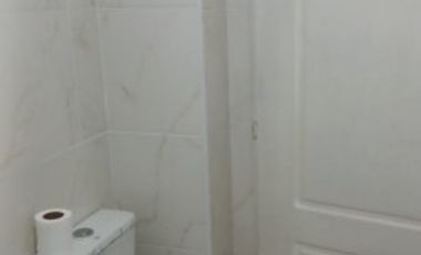 VENDO O PERMUTO POR CASA CON TERRENO REGIO DEPARTAMENTOEN MORENO CENTRO EDIFICIO MADIBA VII