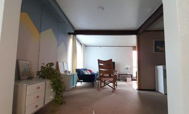 Arriendo en excelente ubicación en  Isla Teja a pasos de calle los Robles