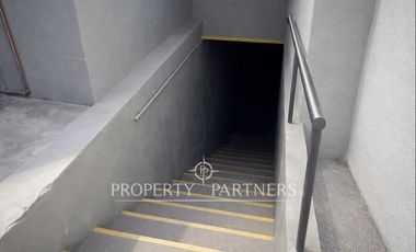 Local Comercial de Gran Presencia en Avenida Las Condes