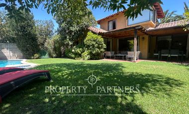 Impecable y Espectacular Casa en Condominio Altos del Carmen