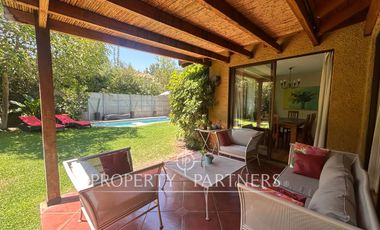 Impecable y Espectacular Casa en Condominio Altos del Carmen