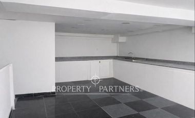 Venta Local Comercial con renta -La Dehesa