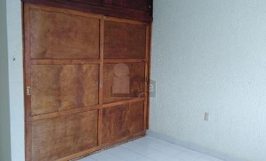 Casa sola en renta en Santiago Cuautlalpan, Texcoco, México